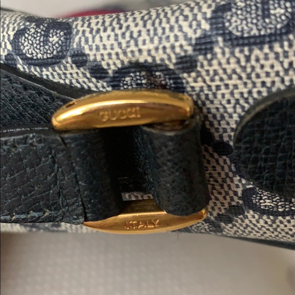 GUCCI Authentic vintage Accessory Collection bag - Picture 9 of 16